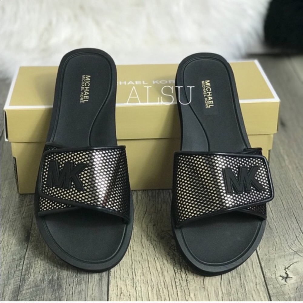 Michael Kors Palmer Slide Mirror Metallic Black W - Picture 2 of 7